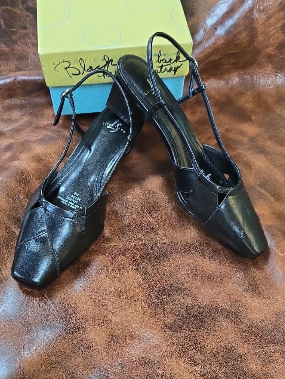 Womens Size 7 Life Stride Black Slingback Block Heel Sandals - Picture 3 of 6